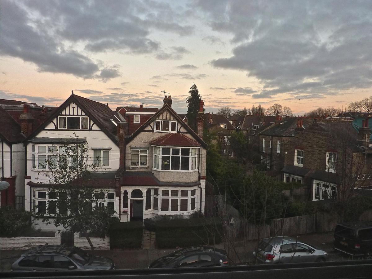 Brookview Guest House London Exteriör bild